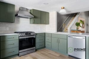 Custom Cabinets vs Stock Cabinets: Which Fits Your Kitchen Better
