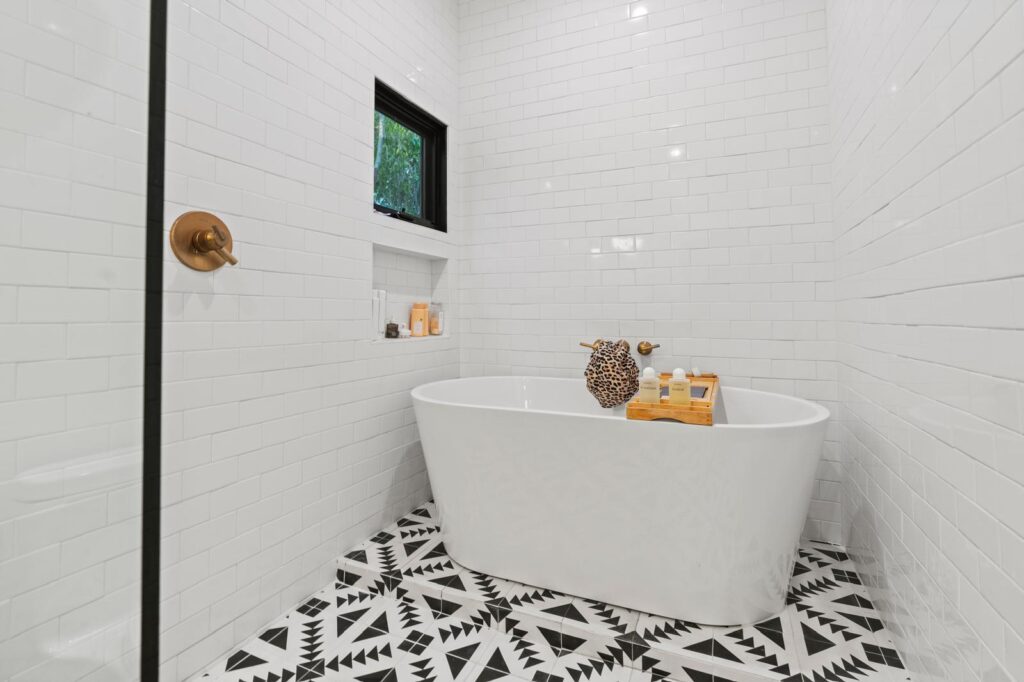 Bathtub renovation cost.jpg